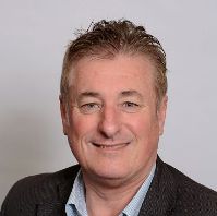 Mr Stephen Thomas